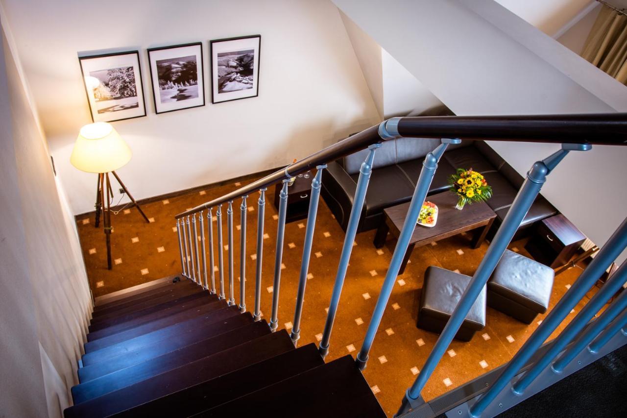 Hotel Nowy Dwor Elizy Blisko Sky Bridge Długopole-Zdrój Екстериор снимка
